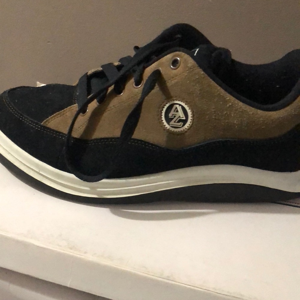 Arizona brand sneakers